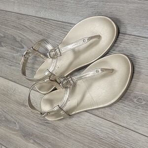 Sperry Top Sider Gold Leather Saltwater T-Strap Sandals